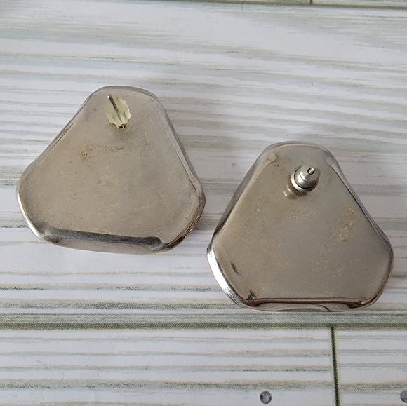 A4 Vintage Red & Silver-tone Pierced Earrings - Picture 2 of 3